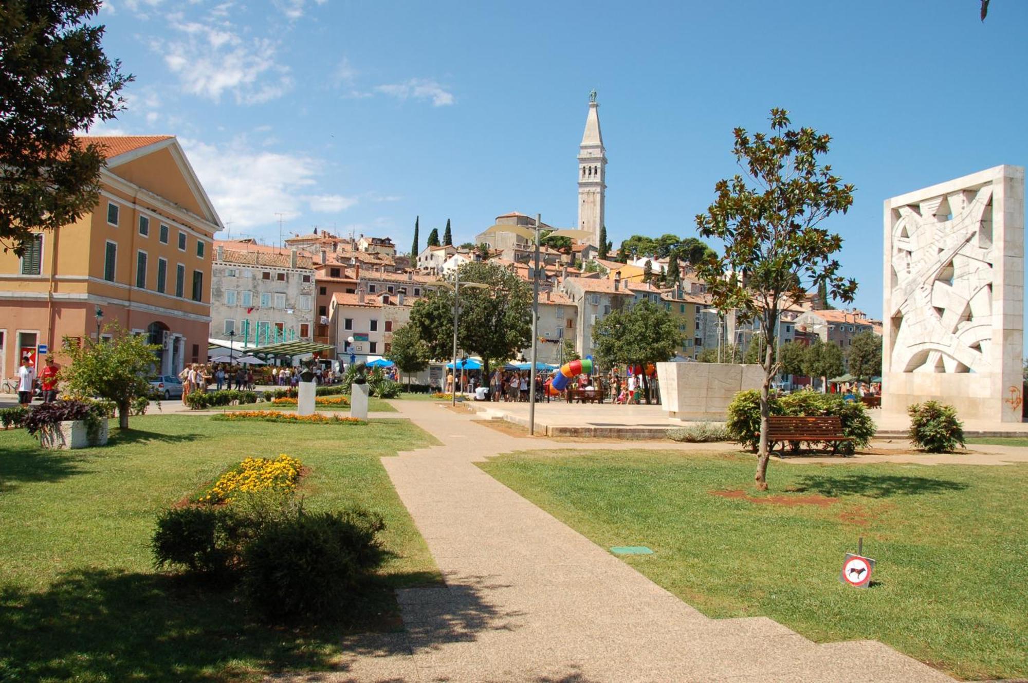Studio "Sunrise" Rovinj Bagian luar foto