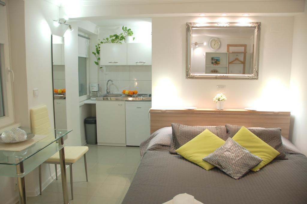Studio "Sunrise" Rovinj Bagian luar foto